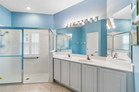 House in Kissimmee, Florida 2 bedrooms, 138.33 sq.m. № 2225969 - photo 22