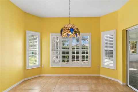 House in Kissimmee, Florida 2 bedrooms, 138.33 sq.m. № 2225969 - photo 11