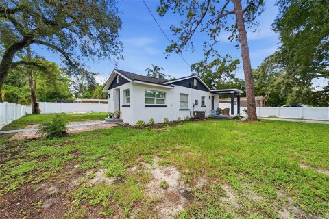 Villa ou maison à Tampa, Floride 2 chambres, 83.52 m2 № 2347365