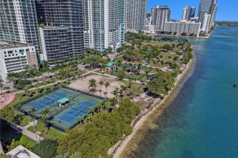 Condominio en venta en Miami, Florida, 46.92 m2 № 2006107 - foto 24