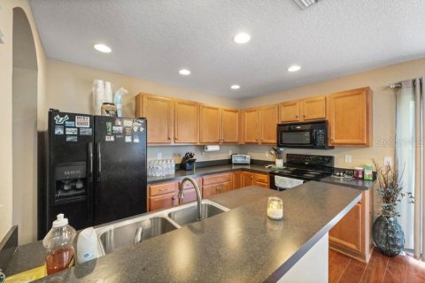 Touwnhouse à vendre à Tampa, Floride: 3 chambres, 162.67 m2 № 1918542 - photo 14