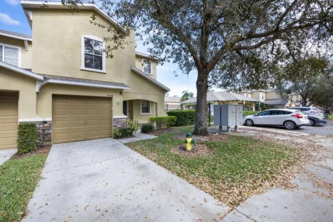 Touwnhouse à vendre à Tampa, Floride: 3 chambres, 162.67 m2 № 1918542 - photo 3