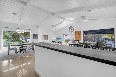 Купить виллу или дом в Плантация, Флорида 3 спальни, 182.55м2, № 2049941 - фото 12