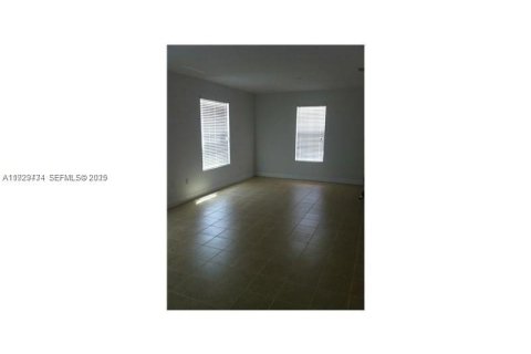 Touwnhouse à vendre à Pembroke Pines, Floride: 3 chambres № 1990437 - photo 12