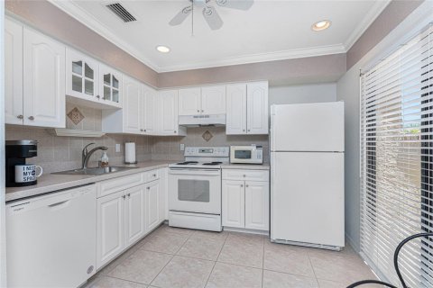 House in Port Charlotte, Florida 2 bedrooms, 88.07 sq.m. № 1648346 - photo 9