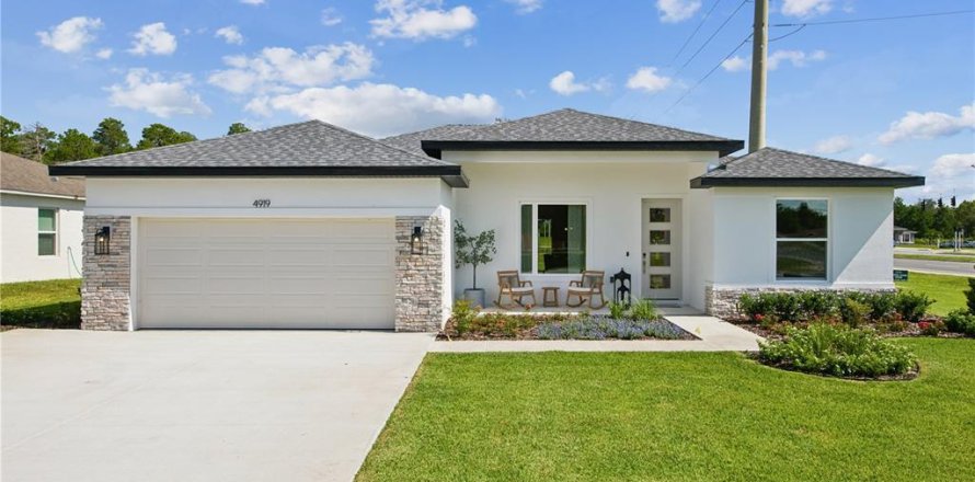 House in Palm Coast, Florida 3 bedrooms, 156.17 sq.m. № 2388155