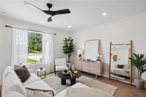 House in Palm Coast, Florida 3 bedrooms, 156.17 sq.m. № 2388155 - photo 7