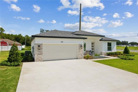 House in Palm Coast, Florida 3 bedrooms, 156.17 sq.m. № 2388155 - photo 3
