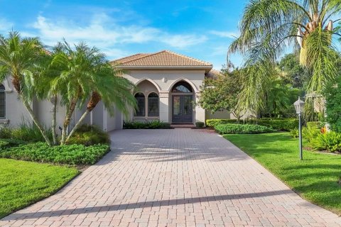 House in Lakewood Ranch, Florida 2 bedrooms, 239.5 sq.m. № 1818960 - photo 4