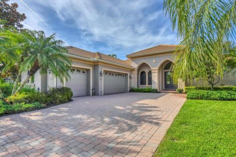 House in Lakewood Ranch, Florida 2 bedrooms, 239.5 sq.m. № 1818960 - photo 6