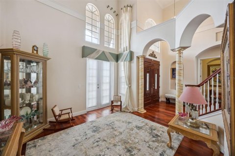 House in Orlando, Florida 6 bedrooms, 340.12 sq.m. № 2284475 - photo 7