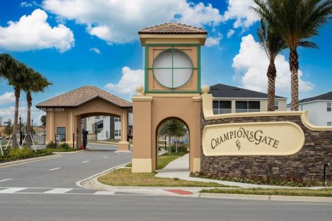 Adosado en venta en Davenport, Florida, 4 dormitorios № 1716235 - foto 2