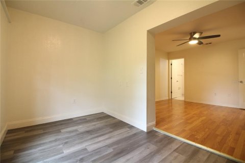Appartement à louer à Lakeland, Floride: 2 chambres, 115.66 m2 № 2403122 - photo 13