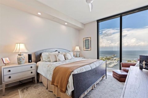 Condominio en venta en Saint Petersburg, Florida, 2 dormitorios, 141.4 m2 № 2259583 - foto 24