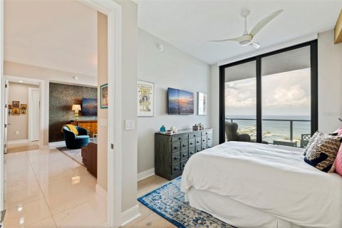 Condominio en venta en Saint Petersburg, Florida, 2 dormitorios, 141.4 m2 № 2259583 - foto 28