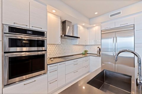 Condominio en venta en Saint Petersburg, Florida, 2 dormitorios, 141.4 m2 № 2259583 - foto 7