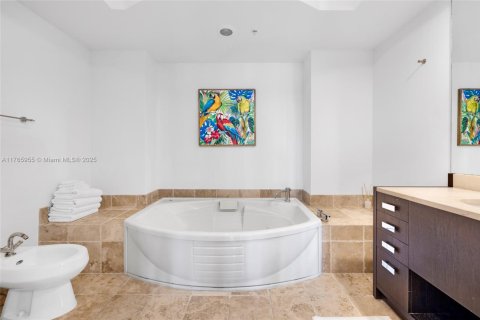 Снять в аренду кондоминиум в Санни-Айлс-Бич, Флорида 2 спальни, 139.26м2, № 2017141 - фото 30