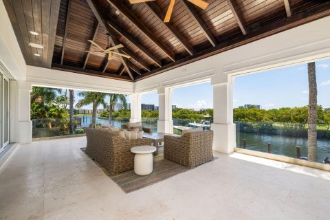 Casa en venta en West Palm Beach, Florida, 11 dormitorios, 1229.19 m2 № 2177365 - foto 23