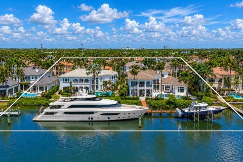 Casa en West Palm Beach, Florida 11 dormitorios, 1229.19 m2 № 2177365