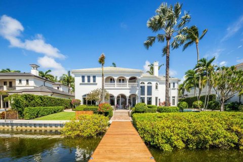 Casa en venta en West Palm Beach, Florida, 11 dormitorios, 1229.19 m2 № 2177365 - foto 26