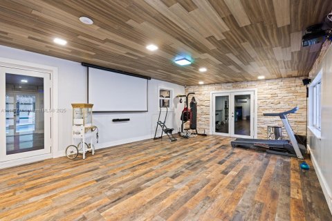 Casa en venta en Miami, Florida, 3 dormitorios, 170.48 m2 № 1986630 - foto 22