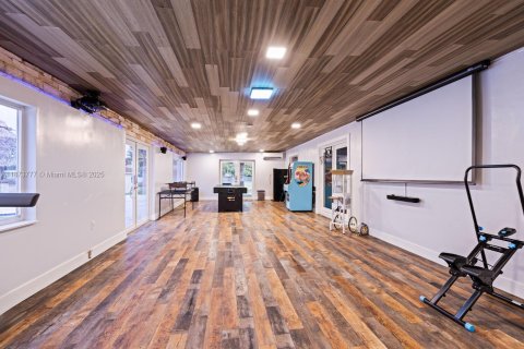 Casa en venta en Miami, Florida, 3 dormitorios, 170.48 m2 № 1986630 - foto 23