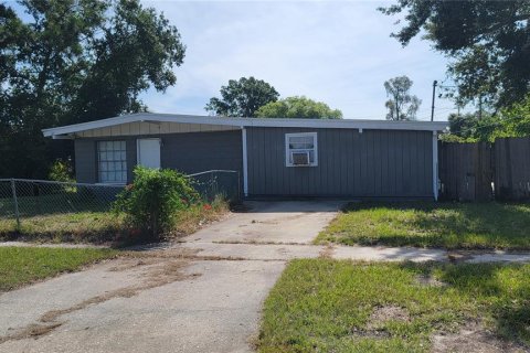 Casa en alquiler en Tampa, Florida, 4 dormitorios, 128.21 m2 № 1841859 - foto 14