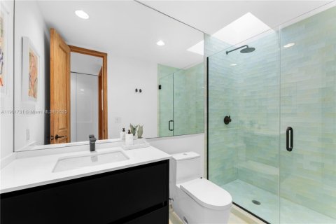 Apartamento en alquiler en Miami Beach, Florida, 2 dormitorios, 85.66 m2 № 1953418 - foto 11