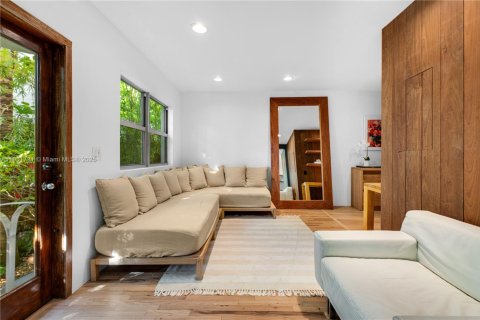 Apartamento en alquiler en Miami Beach, Florida, 2 dormitorios, 85.66 m2 № 1953418 - foto 7