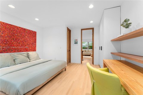 Apartamento en alquiler en Miami Beach, Florida, 2 dormitorios, 85.66 m2 № 1953418 - foto 10