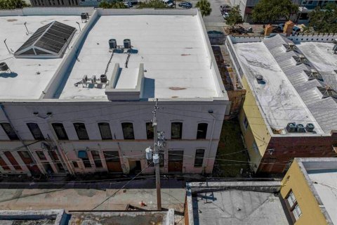 Propiedad comercial en alquiler en Lake Wales, Florida, 407.66 m2 № 1791464 - foto 18
