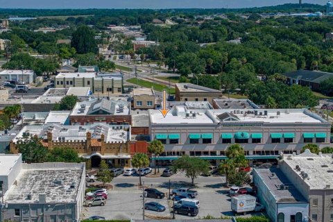 Propiedad comercial en alquiler en Lake Wales, Florida, 407.66 m2 № 1791464 - foto 19