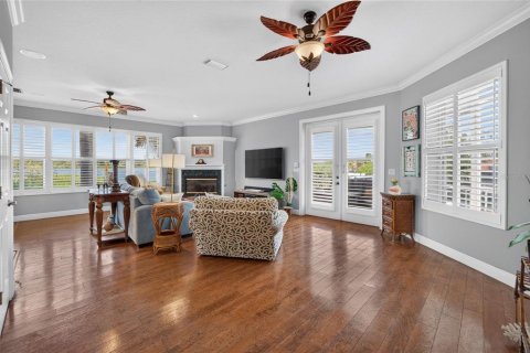 House in Tarpon Springs, Florida 4 bedrooms, 293.01 sq.m. № 2222230 - photo 18