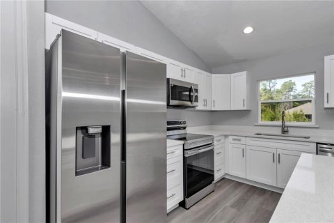 Casa en venta en Ocala, Florida, 4 dormitorios, 150.97 m2 № 1636769 - foto 10