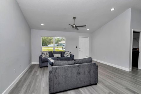 Casa en venta en Ocala, Florida, 4 dormitorios, 150.97 m2 № 1636769 - foto 5