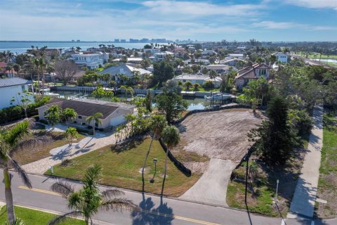 Land in Longboat Key, Florida № 1608497 - photo 1
