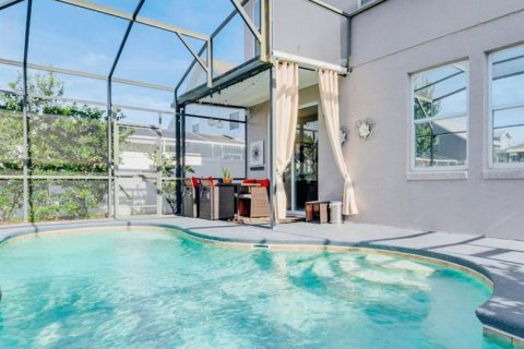 House in Davenport, Florida 4 bedrooms, 209.59 sq.m. № 2342519 - photo 6