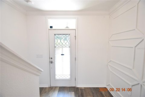 Villa ou maison à louer à Wesley Chapel, Floride: 5 chambres, 227.33 m2 № 2385792 - photo 2