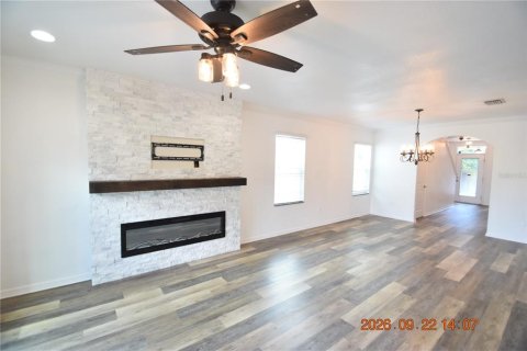 Villa ou maison à louer à Wesley Chapel, Floride: 5 chambres, 227.33 m2 № 2385792 - photo 7