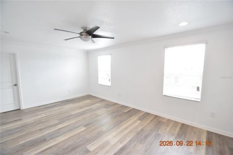 Villa ou maison à louer à Wesley Chapel, Floride: 5 chambres, 227.33 m2 № 2385792 - photo 25