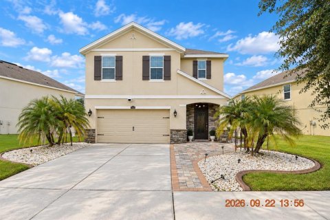 Villa ou maison à Wesley Chapel, Floride 5 chambres, 227.33 m2 № 2385792
