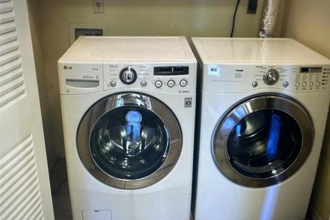 Condo in Orlando, Florida, 1 bedroom  № 1531249 - photo 5
