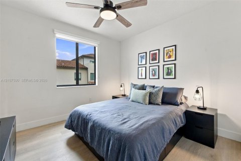Condo in Doral, Florida, 3 bedrooms № 2424540 - photo 18