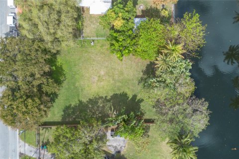 Купить виллу или дом в Майами, Флорида № 2050520 - фото 14