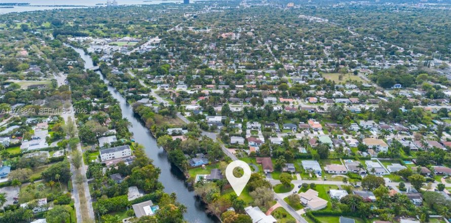 Студия в Майами, Флорида № 2050520