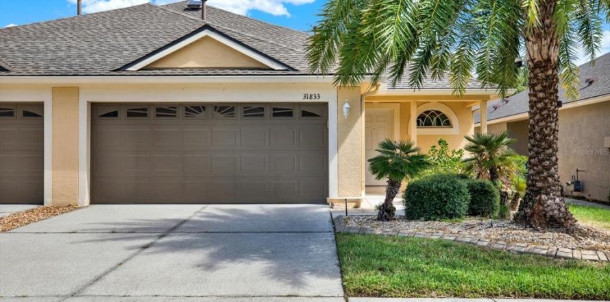 House in Wesley Chapel, Florida 3 bedrooms, 149.29 sq.m. № 1723912