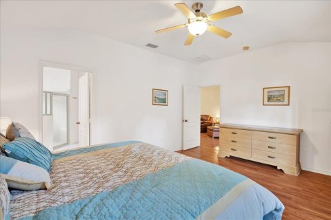 House in Wesley Chapel, Florida 3 bedrooms, 149.29 sq.m. № 1723912 - photo 13