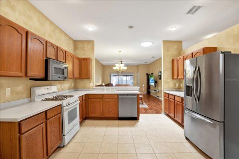 House in Wesley Chapel, Florida 3 bedrooms, 149.29 sq.m. № 1723912 - photo 3