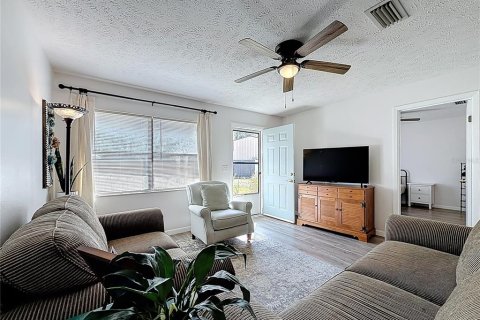 Casa en venta en Ocala, Florida, 3 dormitorios, 101.45 m2 № 2157090 - foto 10