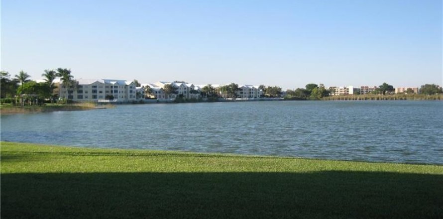 Condo à Oakland Park, Floride, 2 chambres № 2154160